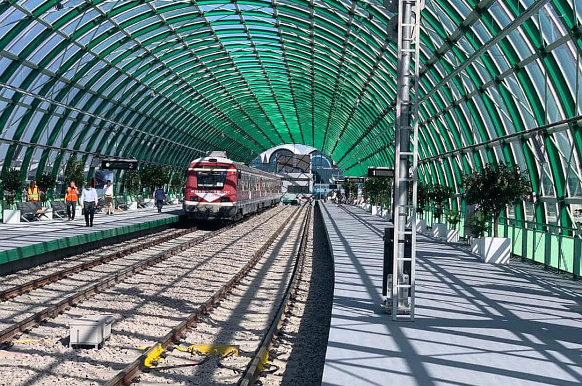 Tren Gara de Nord - Otopeni - 13.12.2020
