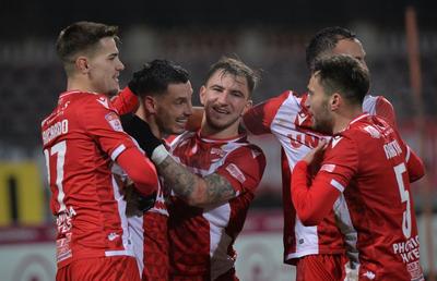 Un fost antrenor al „câinilor” e sigur: „Dinamo are echipă de play-off, dar o mai duce doar până la vacanță”