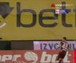 CFR CLUJ - FCSB. Edi Iordănescu, două schimbări în primele 8 minute! Pierdere importantă pentru campioană