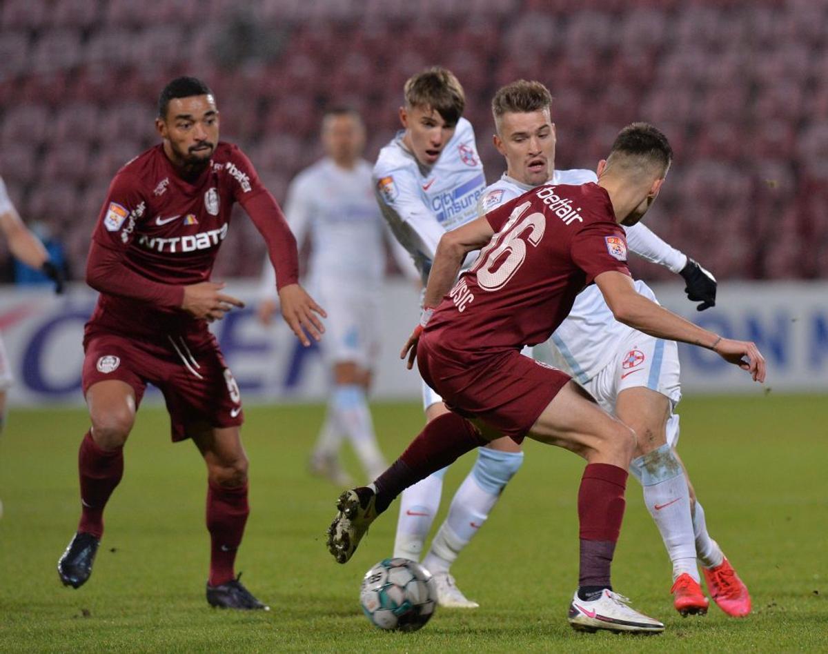 Pe cine se bazează Toni Petrea în derby-ul cu CFR Cluj: „Trebuie să demonstreze că este un jucător valoros”