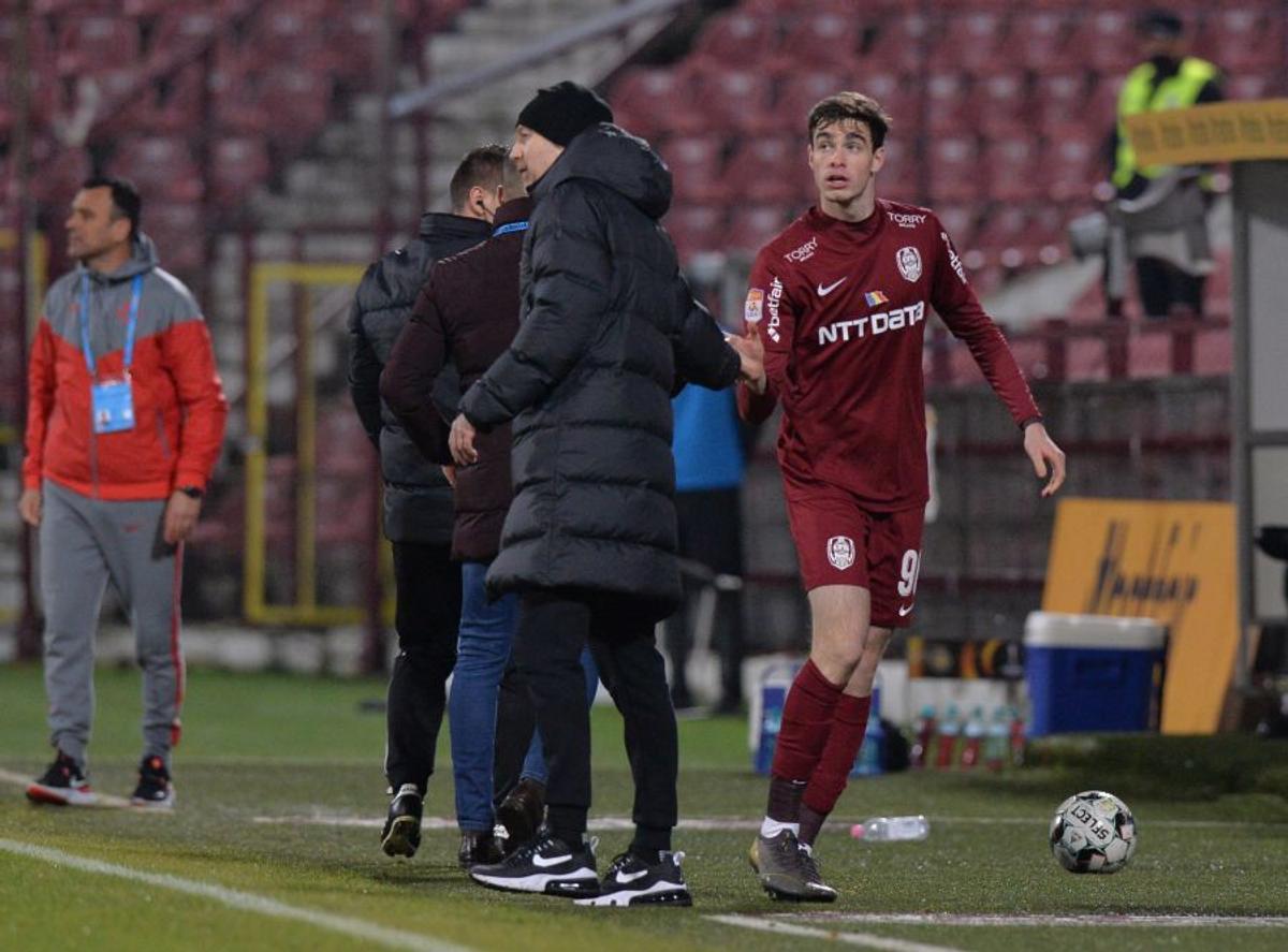 Pe cine se bazează Toni Petrea în derby-ul cu CFR Cluj: „Trebuie să demonstreze că este un jucător valoros”