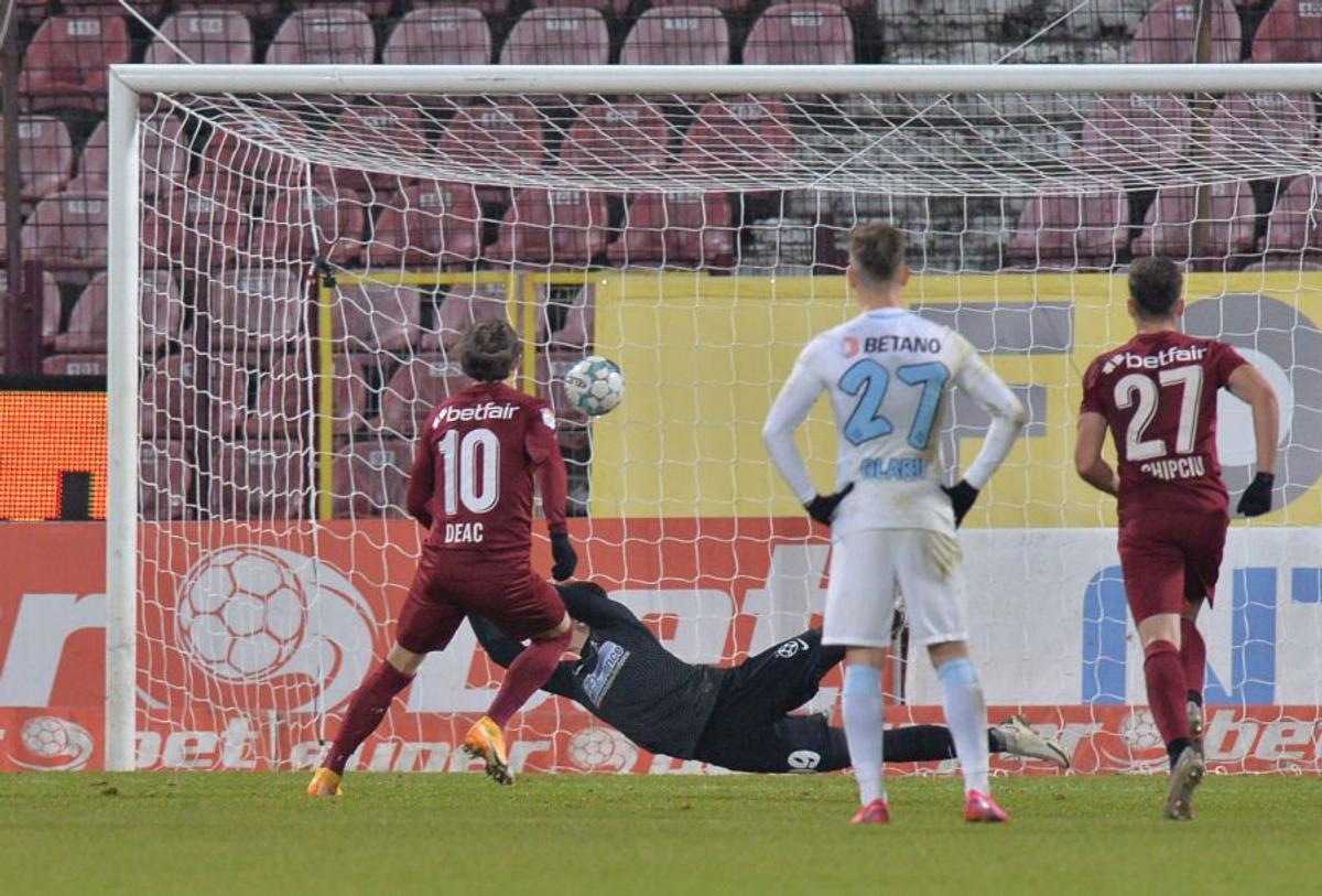 Pe cine se bazează Toni Petrea în derby-ul cu CFR Cluj: „Trebuie să demonstreze că este un jucător valoros”