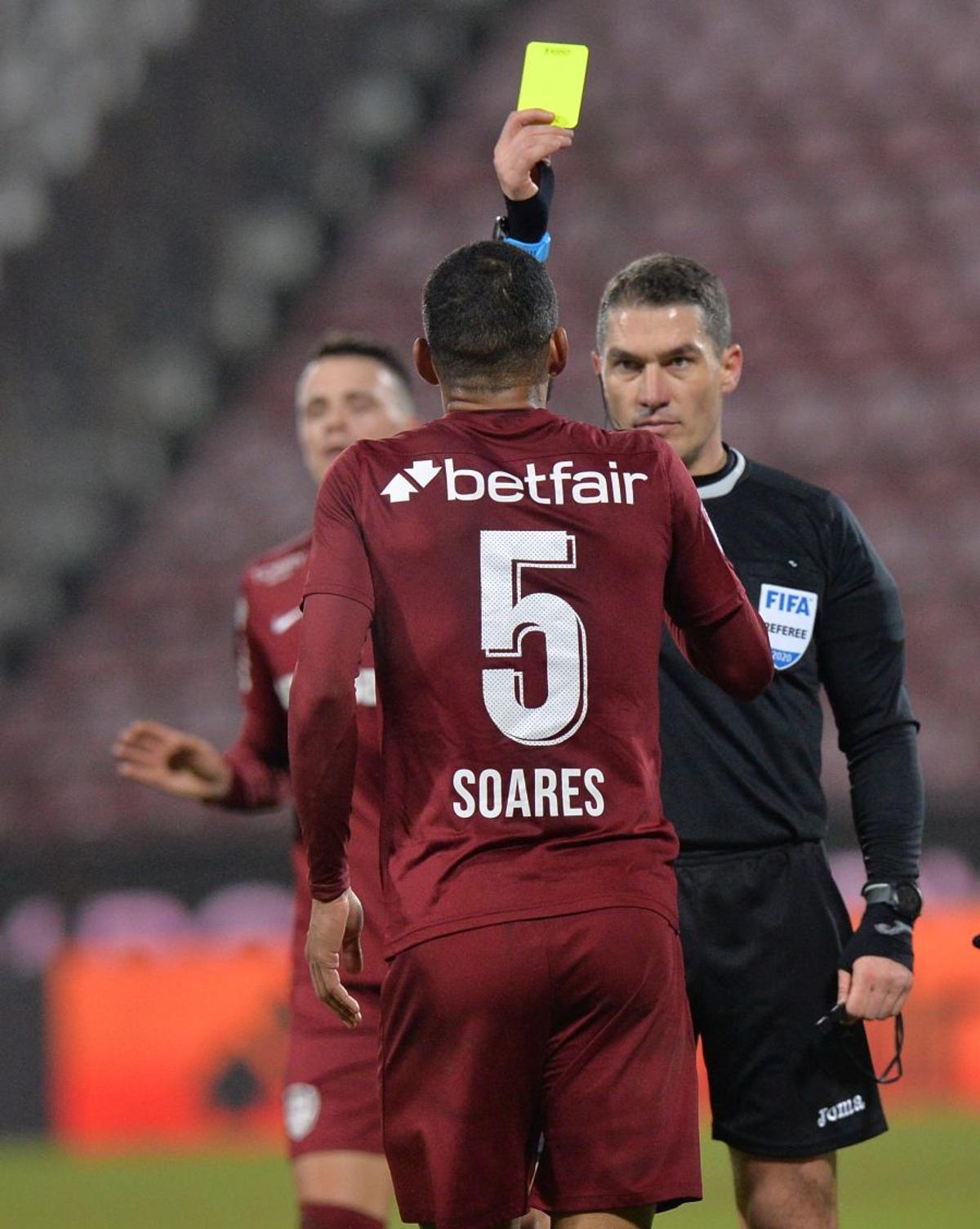 NOTE GSP: Cine a fost cel mai bun în derby-ul CFR Cluj - FCSB: un singur jucător a ieșit în evidență + evoluții modeste pentru jumătate dintre cei de la FCSB