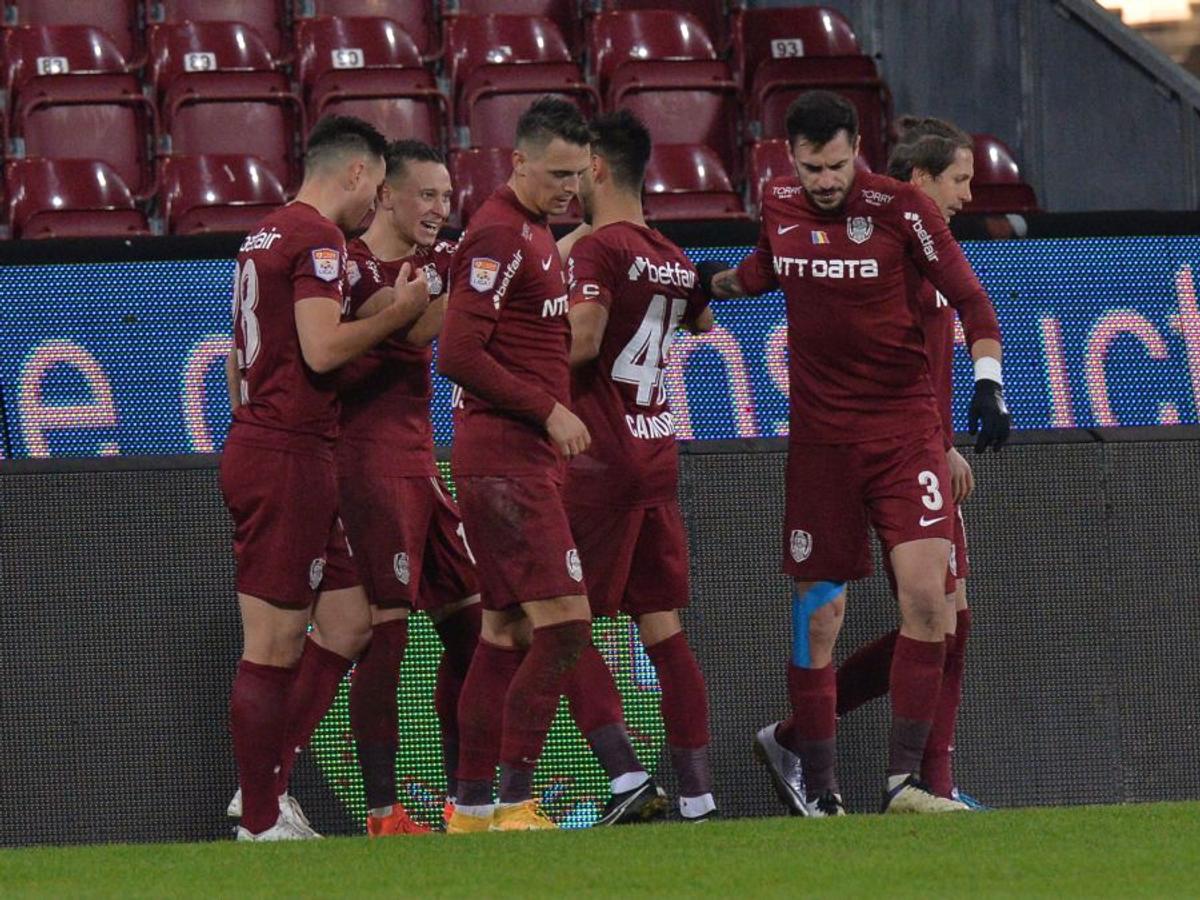 Ion Crăciunescu spune că FCSB nu ar fi meritat penalty la hențul lui Camora » Explicația fostului arbitru: „E fault în atac”