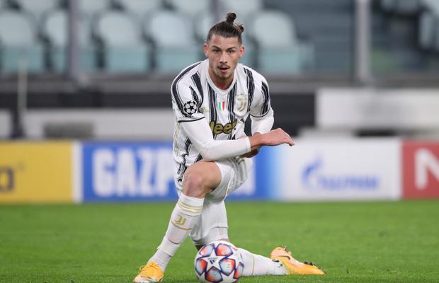 JUVENTUS. Andrea Pirlo mizează din nou pe Radu Drăgușin! Debut și în Serie A
