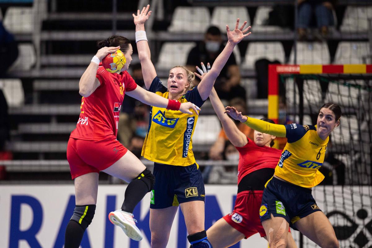 România încheie cu un eșec Campionatul Mondial de handbal feminin! Cine a impresionat în disputa cu Suedia