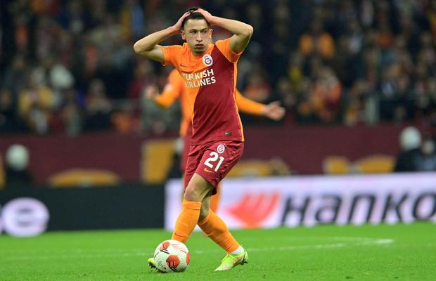 Moruțan, „uitat” pe bancă la Galatasaray: „Nu e România aici, antrenorul decide”
