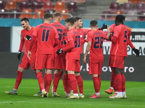 Adrian Șut (primul din stânga) este dorit de FC Copenhaga și Genk.
Foto: Imago