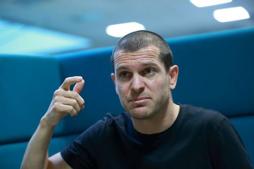 Alex Bourceanu e exasperat de situația în care sunt puși foștii fotbaliști care vor să devină antrenori