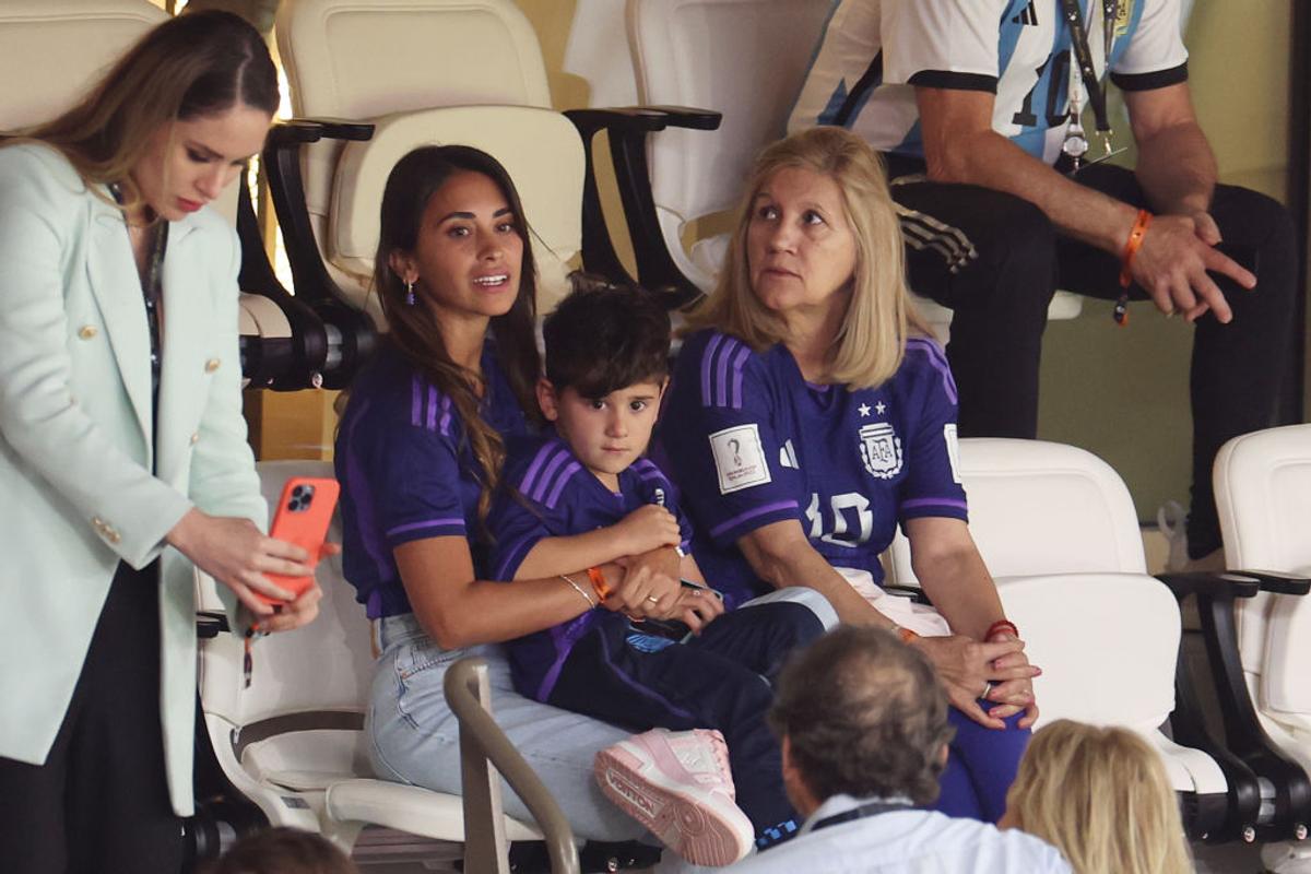 Ivana Knoll și-a găsit partener pentru semifinala Argentina - Croația! Cu cine a fost surprinsă în tribune