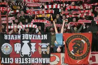 Suporterii lui Manchester City, atacați de ultrașii Stelei Roșii Belgrad » Scene incredibile și în stadion