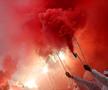 Federația germană de fotbal a amendat-o pe FC Koln cu 595.000 de euro din cauza materialelor pirotehnice folosite la derby-ul regional cu Monchengladbach, câștigat cu 3-1 pe 22 octombrie 2023.