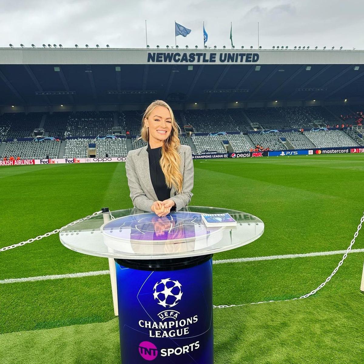 Laura Woods, prezentatoarea emisiunii de la TNT Sports. Foto: Instagram