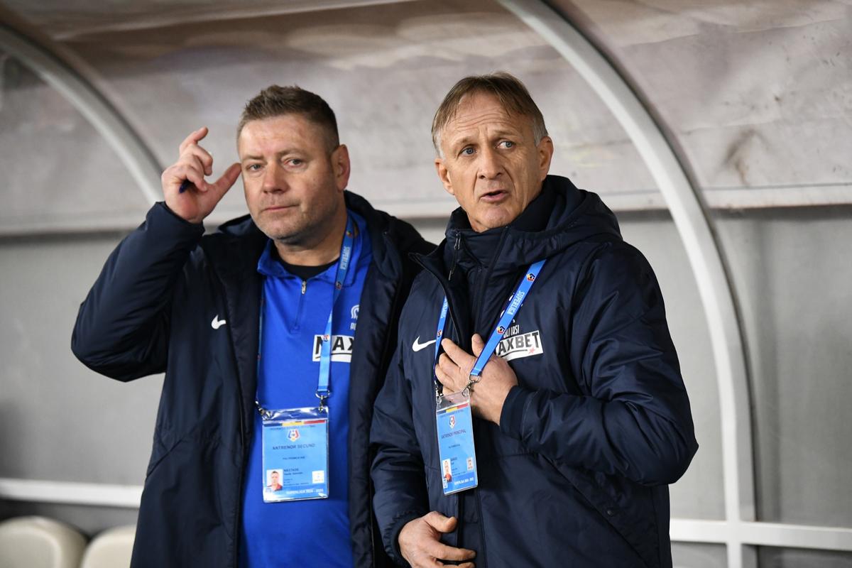 Suporterii lui Dinamo au o nouă scandare favorită! Imaginile geniale surprinse de GSP, imediat după victoria cu Poli Iași
