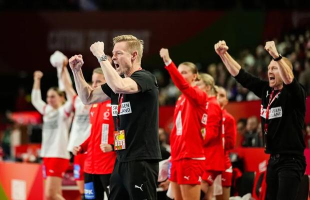 Franța - Danemarca, semifinala Euro 2024 de handbal feminin, decis de prestația grandioasă a portarului! » Reeditarea ultimului act din 2022