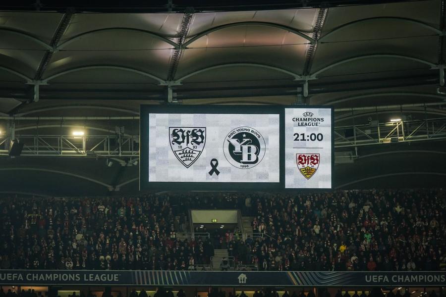 Și jucătorii lui VfB Stuttgart s-au solidarizat cu drama lui Meschak Elia / Foto: Imago Veste cruntă primită chiar înaintea meciului: „Fotbalul nu mai contează pentru noi într-o asemenea zi tragică”