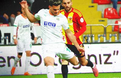 Ce scrie presa din Turcia despre Ianis Hagi, după cele 71 de minute din Kayserispor - Alanyaspor