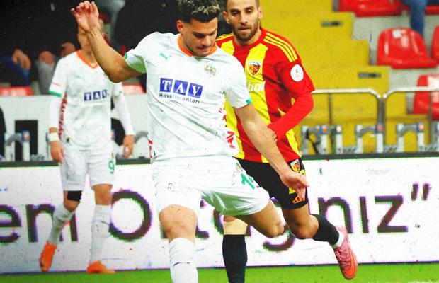 Ce scrie presa din Turcia despre Ianis Hagi, după cele 71 de minute din Kayserispor - Alanyaspor