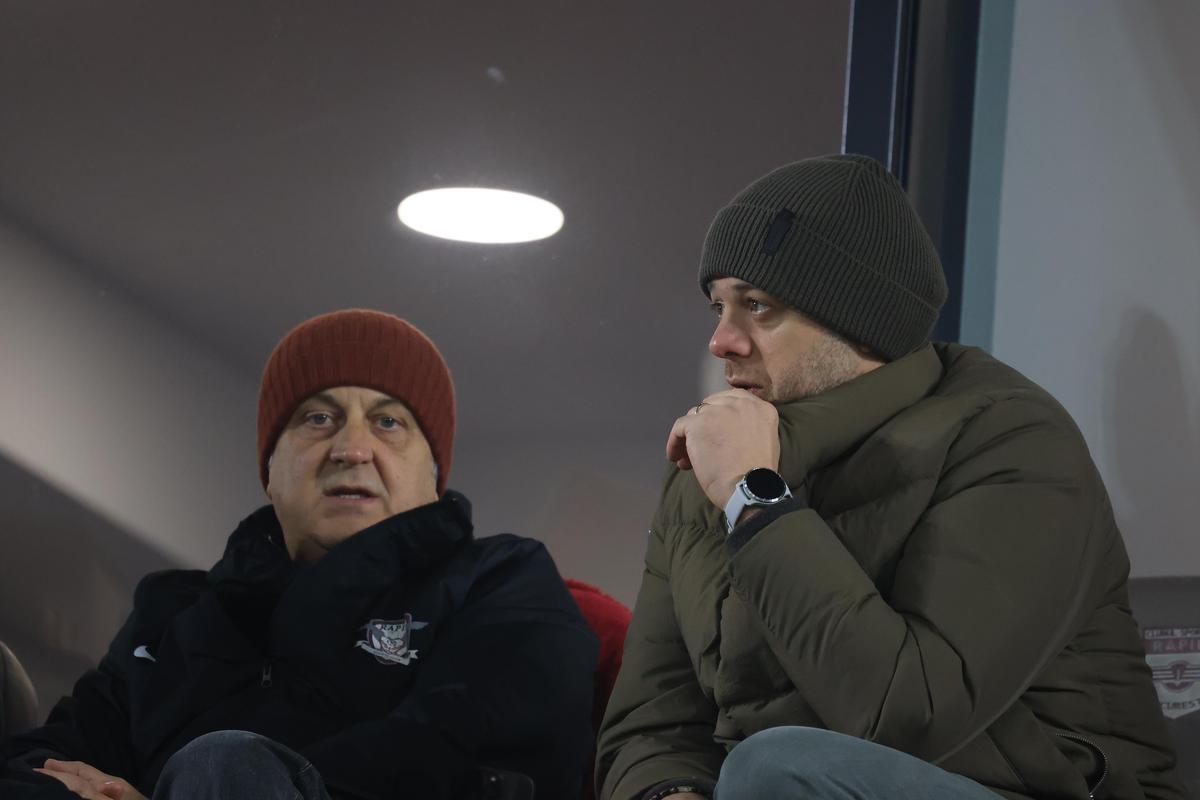 Nu s-a văzut la TV! Singura persoană huiduită în Giulești » Mesaj categoric din peluză, după Rapid - Oțelul