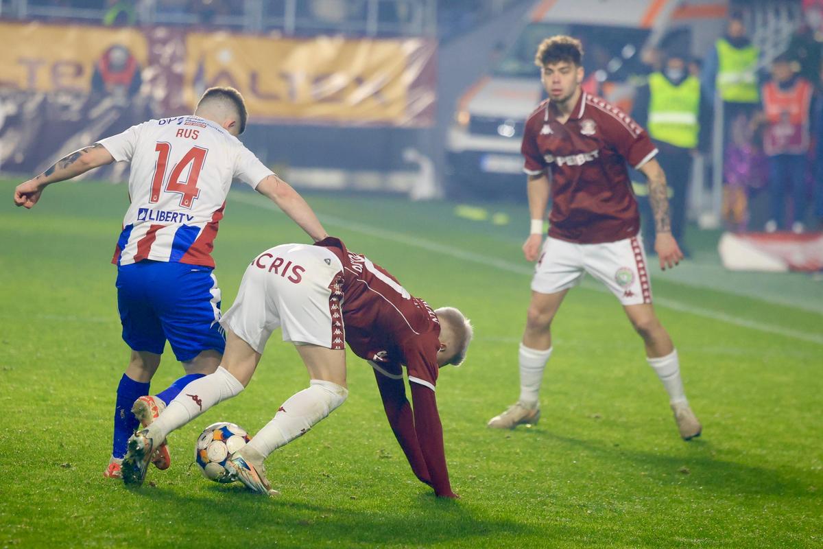 Adrian Porumboiu, vehement: „Băi Gâlcă, echipa ta e umilită și surclasată și tu vorbești de arbitraj? Suntem la pomană?”