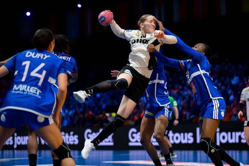 Germania s-a calificat în finala Campionatului Mondial de handbal feminin pentru prima oară în 32 de ani/Foto: Imago Images
