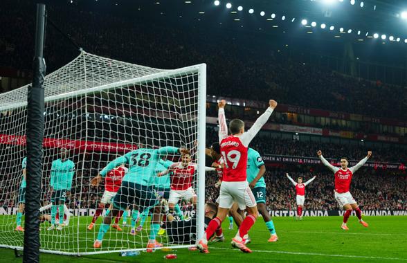 Două autogoluri o mențin pe Arsenal în fruntea Premier League » Cum arată clasamentul