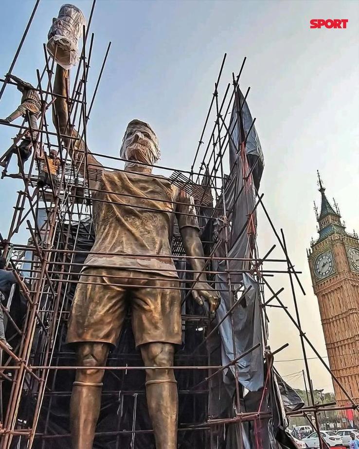 Lionel Messi are o statuie de 21 de metri la Calcutta / Foto: Imago