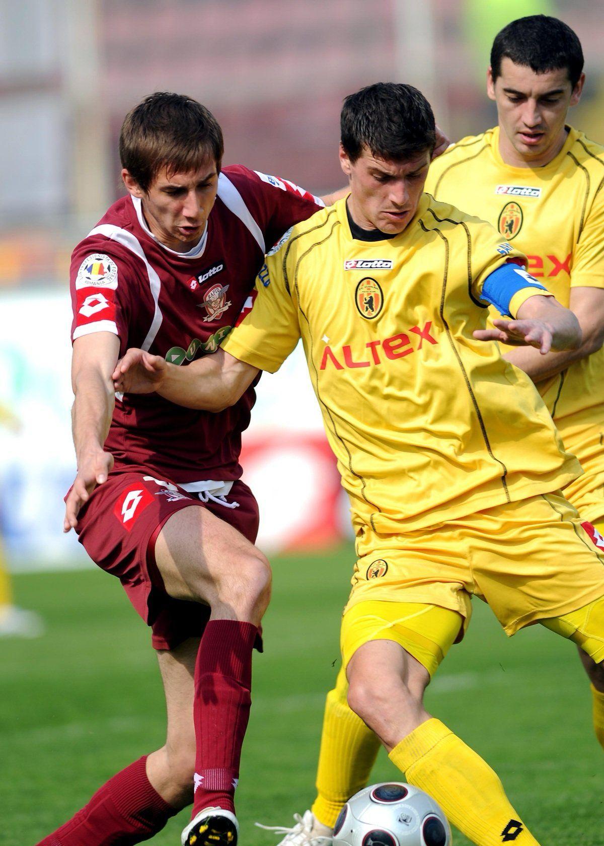 Cutremurător! Fostul căpitan din Superliga a ajuns să cerșească în stradă: „Era boschetar, mi-a cerut un leu. L-a lăsat și femeia”