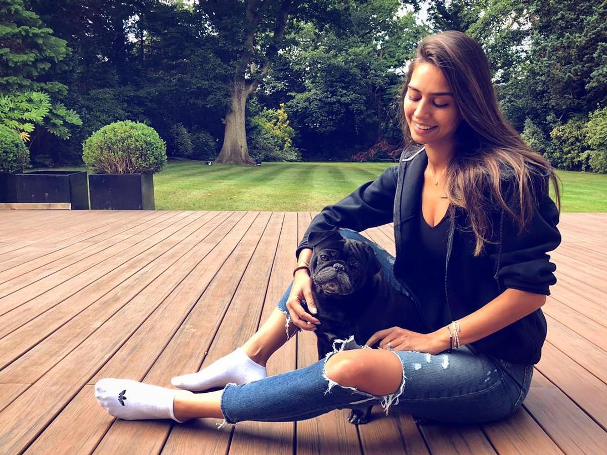 FOTO Feblețea lui Mesut Ozil » Amine Gulse i-a cucerit inima fotbalistului dorit de Fenerbahce