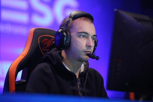 Continuă scandalurile în Dota 2. Andriy „Alwayswannafly” Bondarenko, unul din cei mai vechi streameri, a fost suspendat de Twitch.