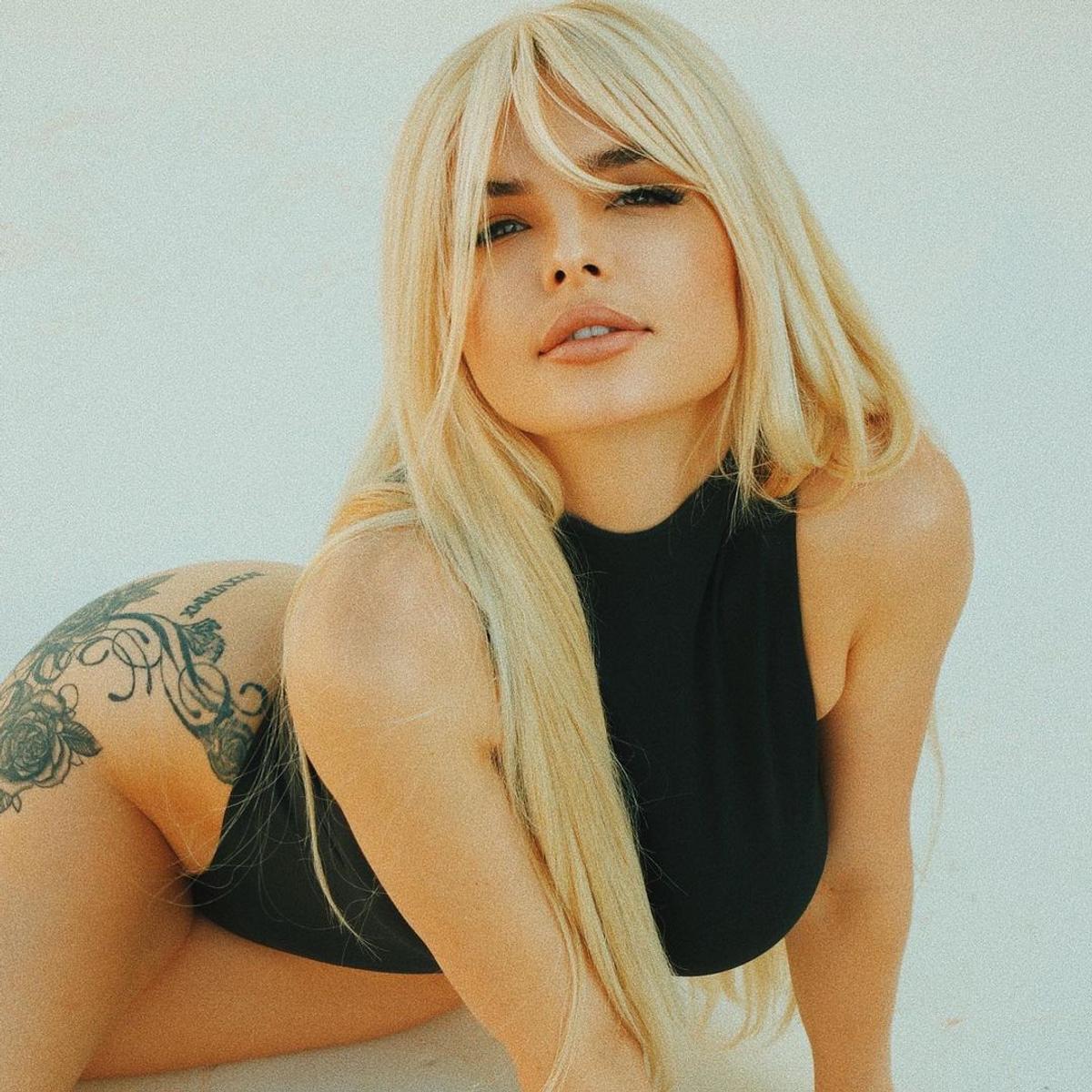 FOTO Anna Monroe