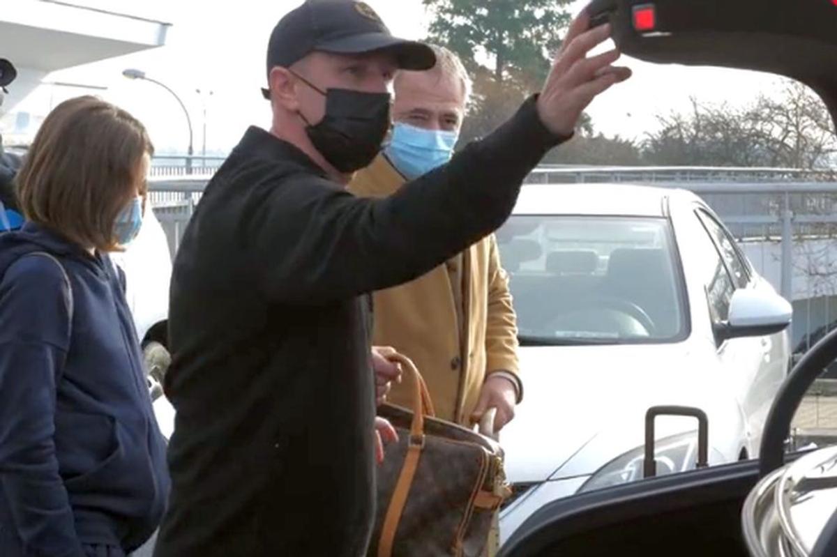 VIDEO „Mergi la Craiova?” » Cum a reacționat Laurențiu Reghecampf la revenirea în România