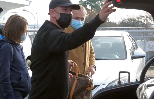 VIDEO „Mergi la Craiova?” » Cum a reacționat Laurențiu Reghecampf la revenirea în România