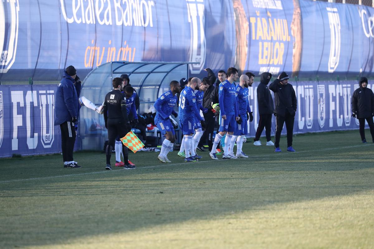 Cum a arătat FCU Craiova în primul meci al anului » Napoli: „Am tras câteva concluzii”