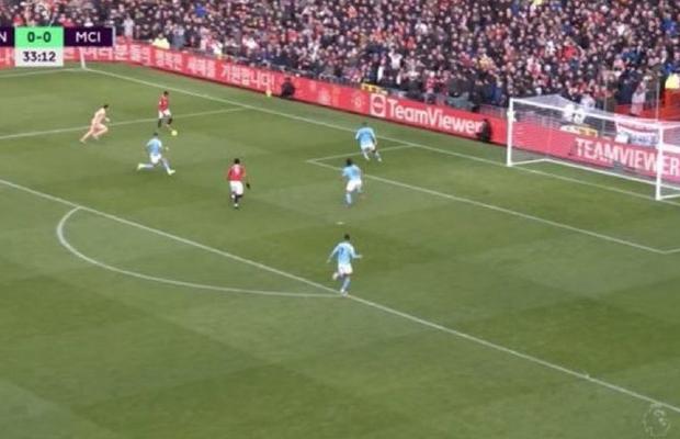 Ratare uriașă în Manchester United - Manchester City » Și tu ai fi marcat de aici! :D