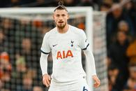 Radu Drăgușin a debutat oficial pentru Tottenham pe Old Trafford, la 2-2 cu Manchester United » Cum s-a descurcat românul