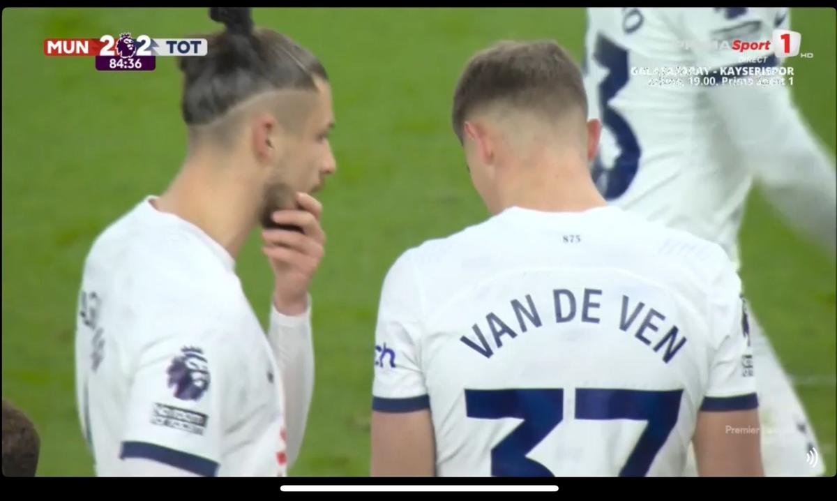 Drăgușin, debut la Tottenham