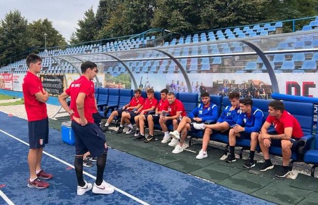 Forțat să plece de la club după doar trei luni, antrenorul rupe tăcerea: „Am căzut victimă colaterală”