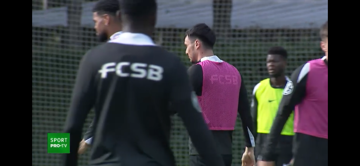 Doi oameni de bază s-au înjurat la antrenamentul FCSB-ului: „Iar vorbești tu, mă?” » Pintilii a fluierat de urgență: „Potoliți-vă!”