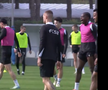 Doi oameni de bază s-au înjurat la antrenamentul FCSB-ului: „Iar vorbești tu, mă?” » Pintilii a fluierat de urgență: „Potoliți-vă!”