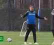 Doi oameni de bază s-au înjurat la antrenamentul FCSB-ului: „Iar vorbești tu, mă?” » Pintilii a fluierat de urgență: „Potoliți-vă!”
