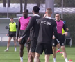 Doi oameni de bază s-au înjurat la antrenamentul FCSB-ului: „Iar vorbești tu, mă?” » Pintilii a fluierat de urgență: „Potoliți-vă!”