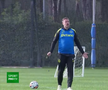 Doi oameni de bază s-au înjurat la antrenamentul FCSB-ului: „Iar vorbești tu, mă?” » Pintilii a fluierat de urgență: „Potoliți-vă!”