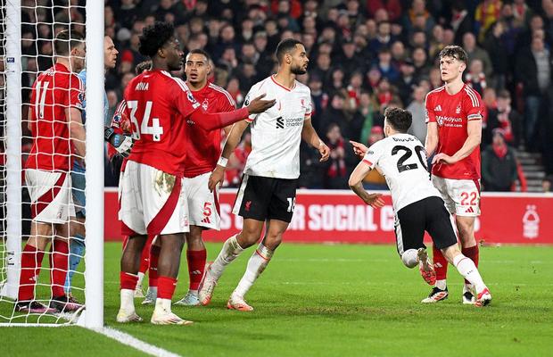 Nottingham - Liverpool 1-1 » Sels și paradele lui au oxigenat „pădurarii”! Forest rezistă forcingului din final și strânge lupta la vârf