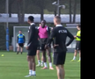 Doi oameni de bază s-au înjurat la antrenamentul FCSB-ului: „Iar vorbești tu, mă?” » Pintilii a fluierat de urgență: „Potoliți-vă!”