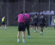 Doi oameni de bază s-au înjurat la antrenamentul FCSB-ului: „Iar vorbești tu, mă?” » Pintilii a fluierat de urgență: „Potoliți-vă!”
