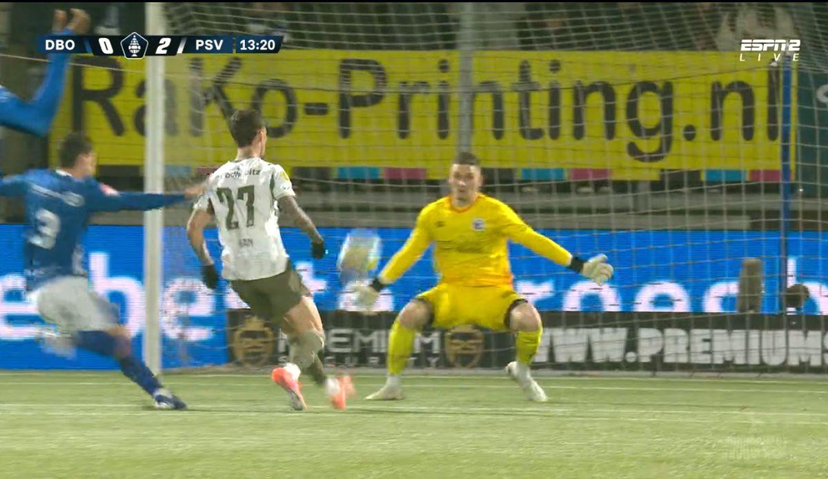 Dennis Man, 2 din 2 în 2026! PSV s-a calificat în „sferturile” Cupei, românul schimbat după nici 30 de minute