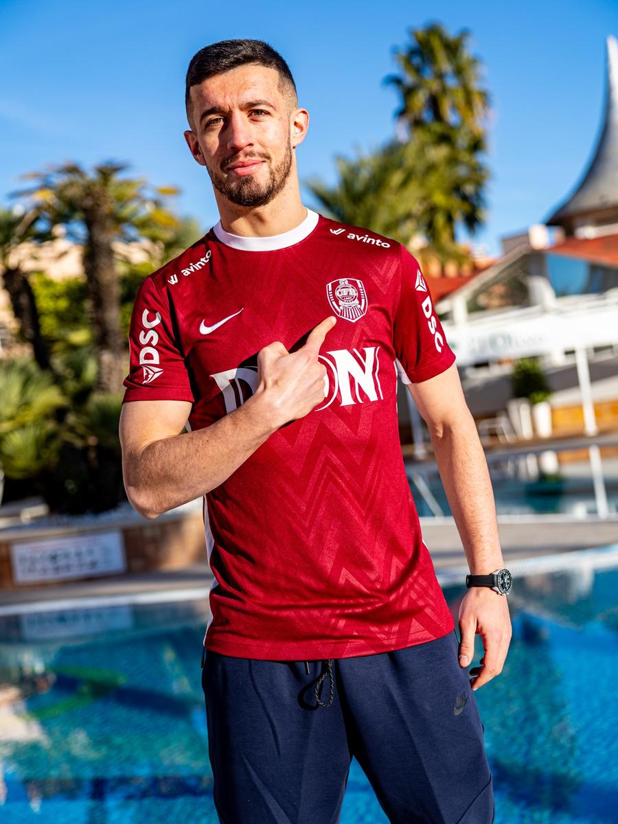 BURSA TRANSFERURILOR în Superliga » Toate mutările iernii: nume noi la FCSB, CFR Cluj și Dinamo