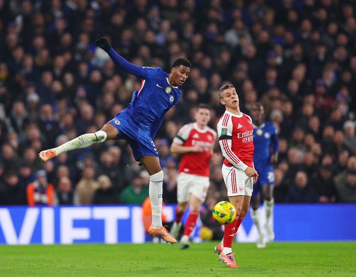 Cinci goluri în Chelsea - Arsenal, a doua semifinală din Cupa Ligii Angliei » Calificarea se decide pe „Emirates”