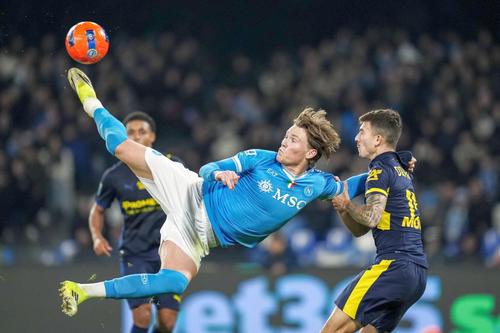 Mână de ajutor pentru Inter și Chivu! Parma a ținut-o în șah pe Napoli // FOTO: Imago Images